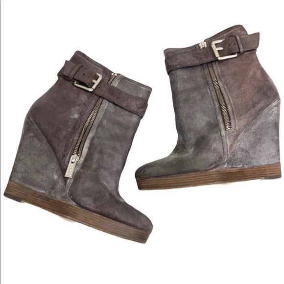 KORS Michael Kors Leather Wedge Corrine Booties Size 9 - Picture 3 of 10